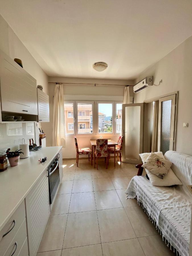 Mint Apartment Tivat Exterior photo